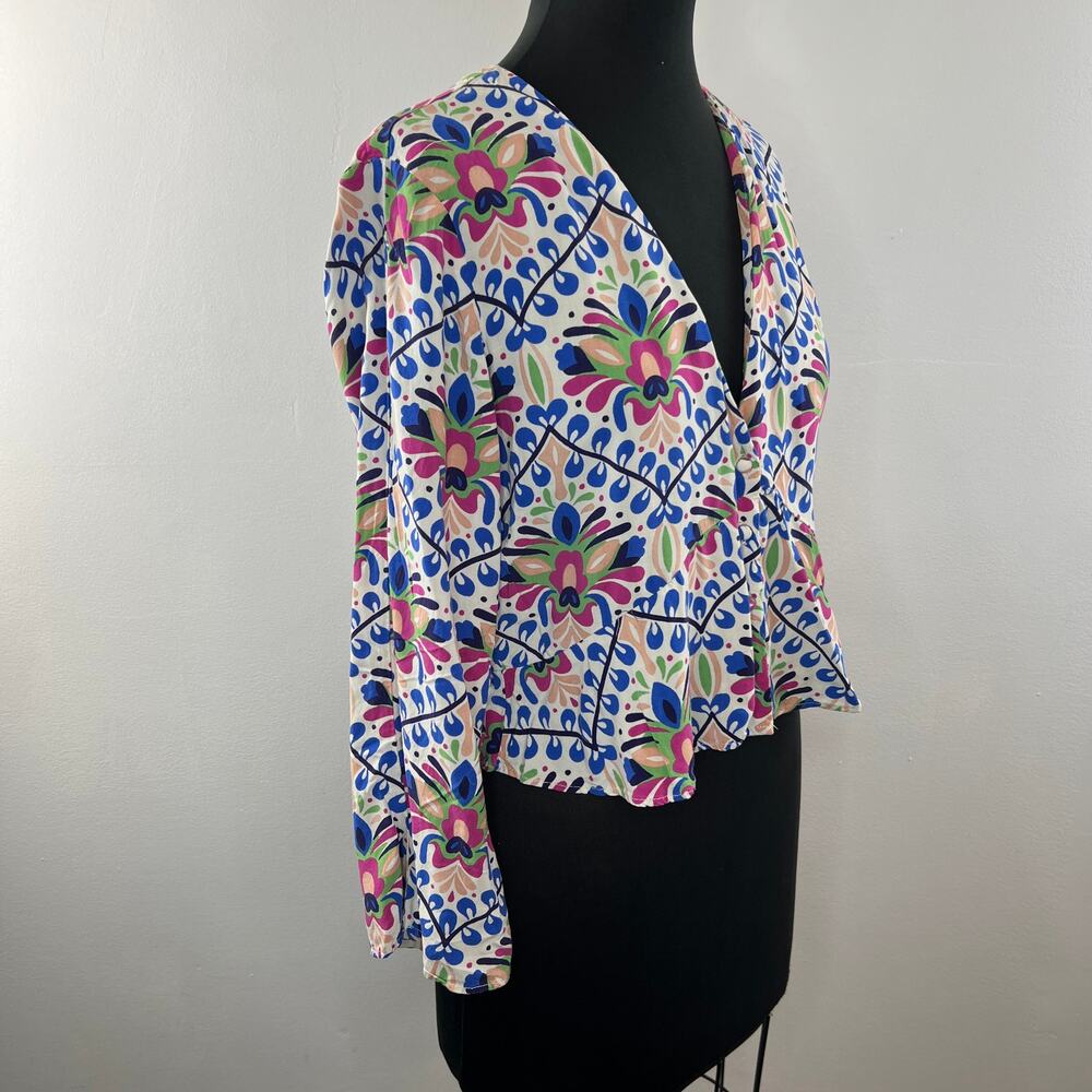 ZARA White Blue Red Print Bell Sleeve V-Neckline Button Down Shirt Size M Medium - Picture 6 of 9